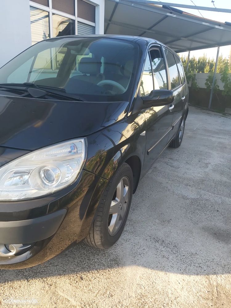 Renault Grand Scénic 1.5 dCi Luxe 7L. - 3