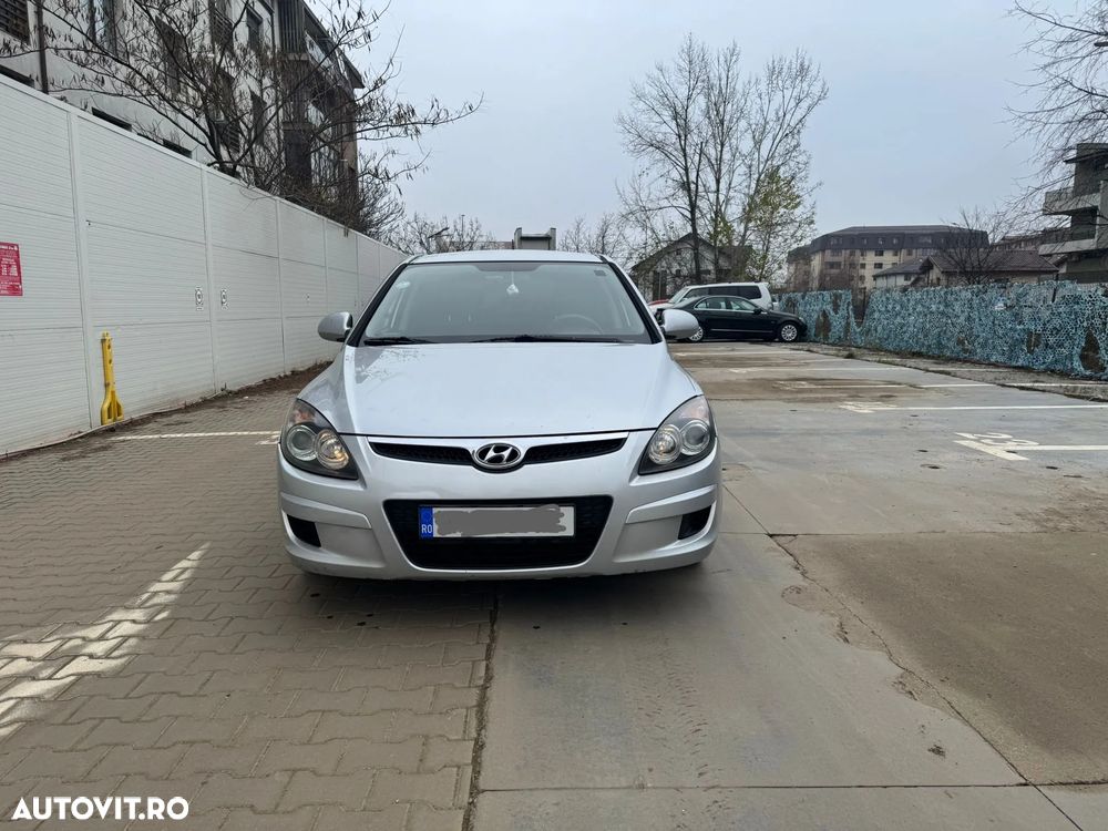 Hyundai i30 1.4 DOHC GL CLASSIC - 1