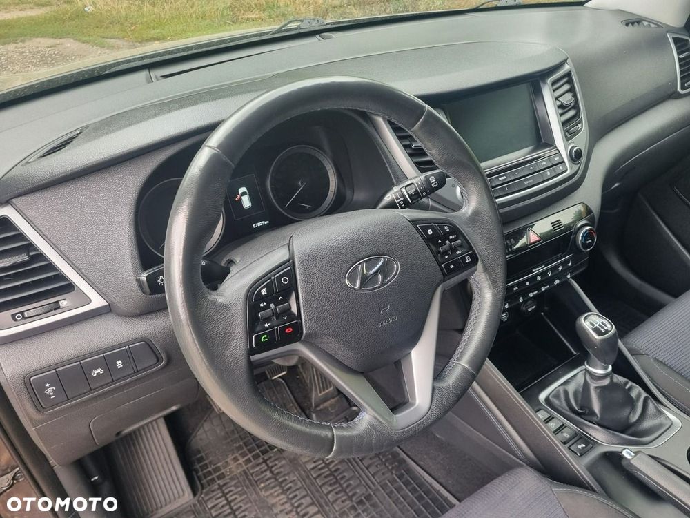 Hyundai Tucson - 12