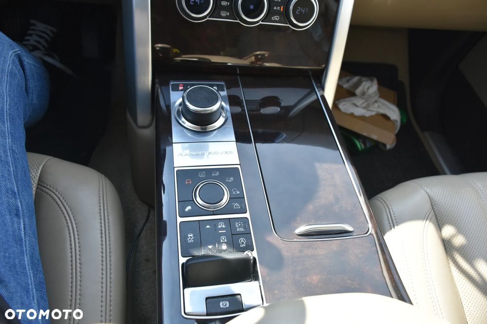 Land Rover Range Rover 3.0TD V6 Vogue - 24