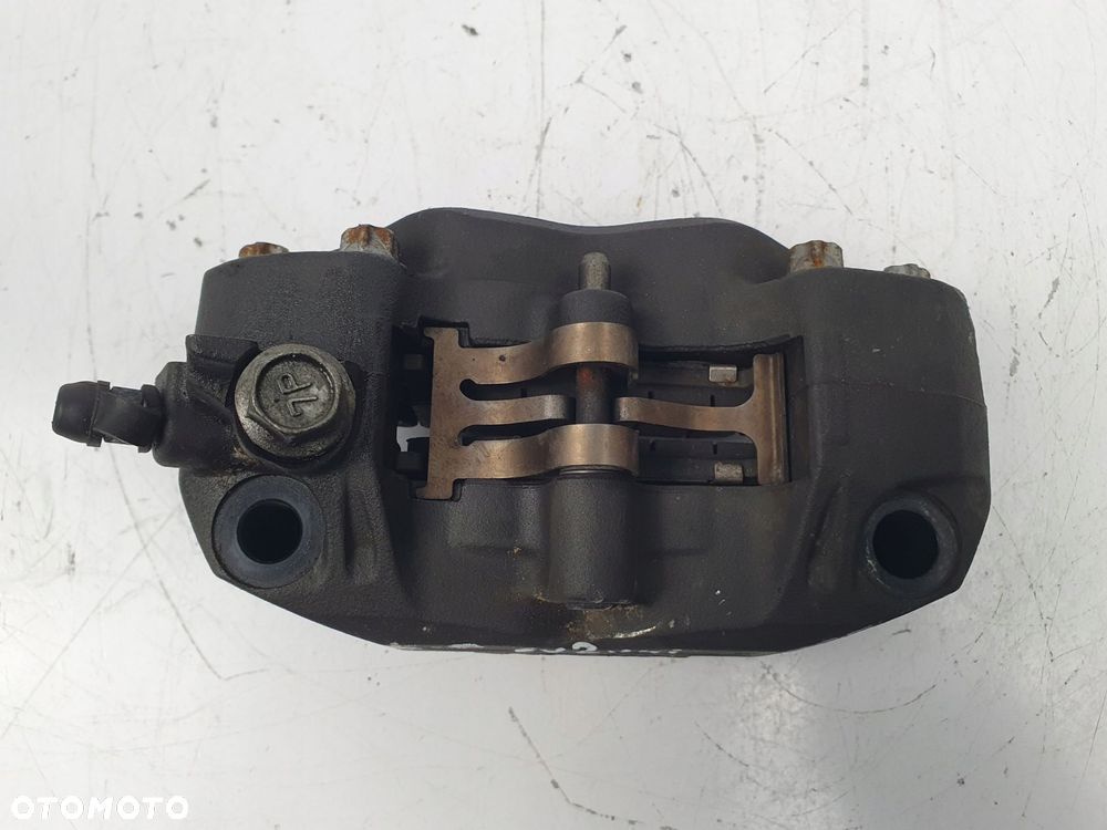 LEWY PRZEDNI ZACISK HAMULCOWY PRZÓD Suzuki GSX-8S 2023+ - 6