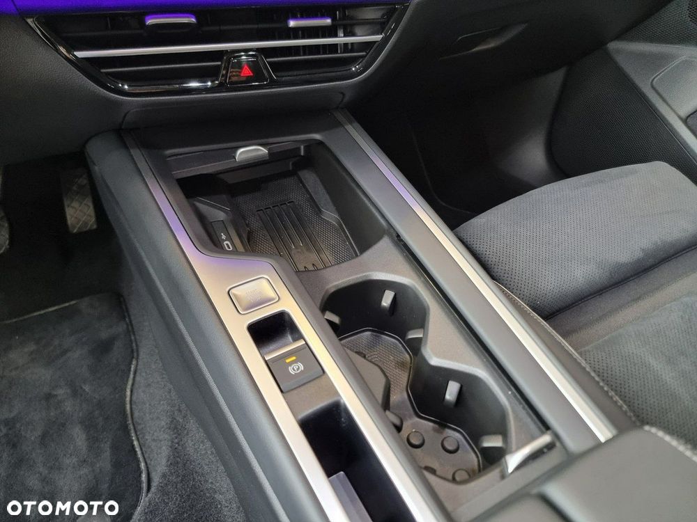 Volkswagen Passat - 21