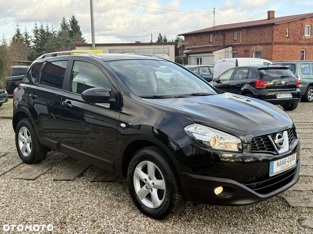 Nissan Qashqai - 2
