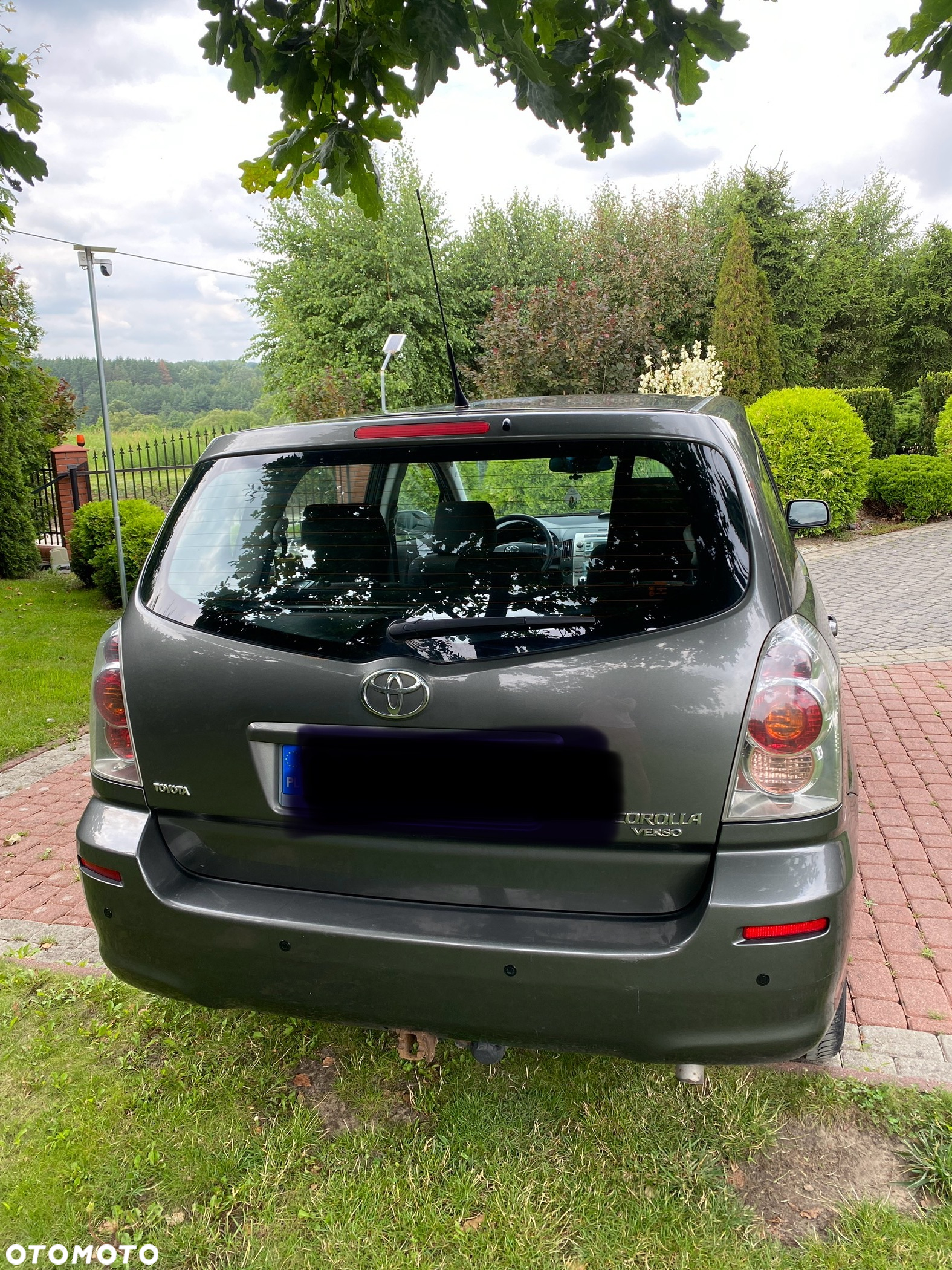 Toyota Corolla Verso - 8