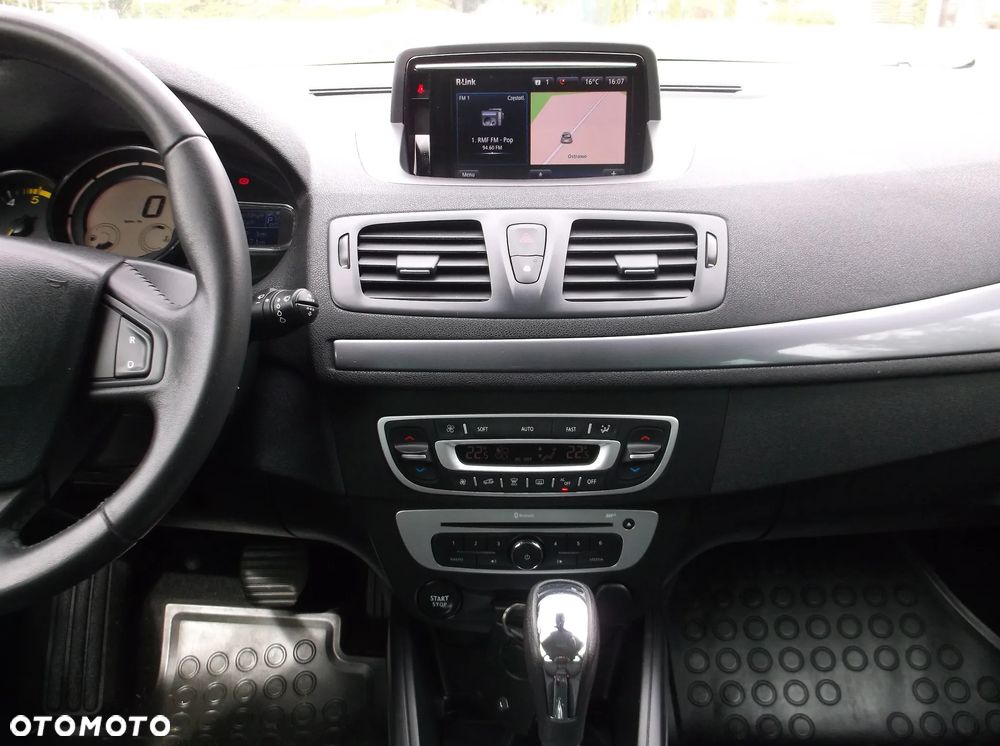 Renault Megane dCi 110 FAP EDC LIMITED - 13