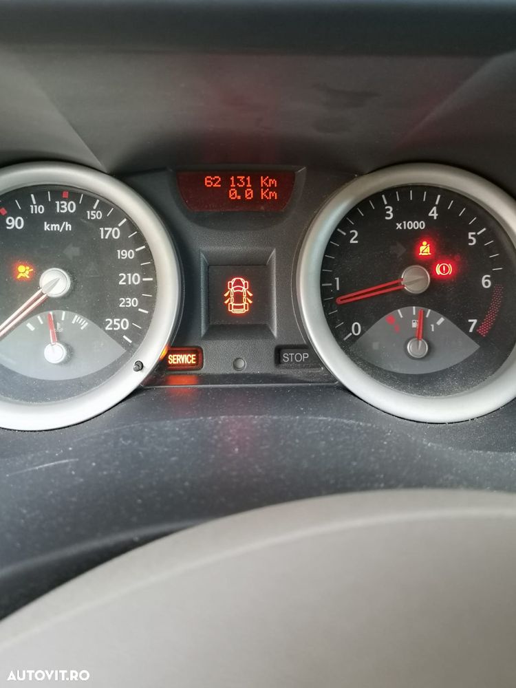 Renault Megane - 8