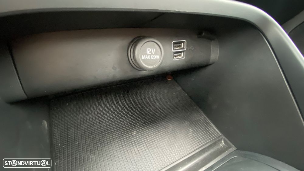 Volvo XC 40 1.5 T5 PHEV Inscription Expression - 45