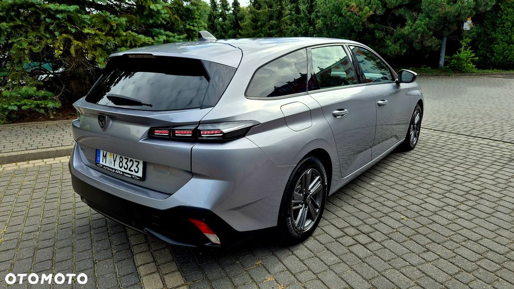 Peugeot 308 BlueHDi 130 EAT6 Stop & Start Allure Business-Paket - 6