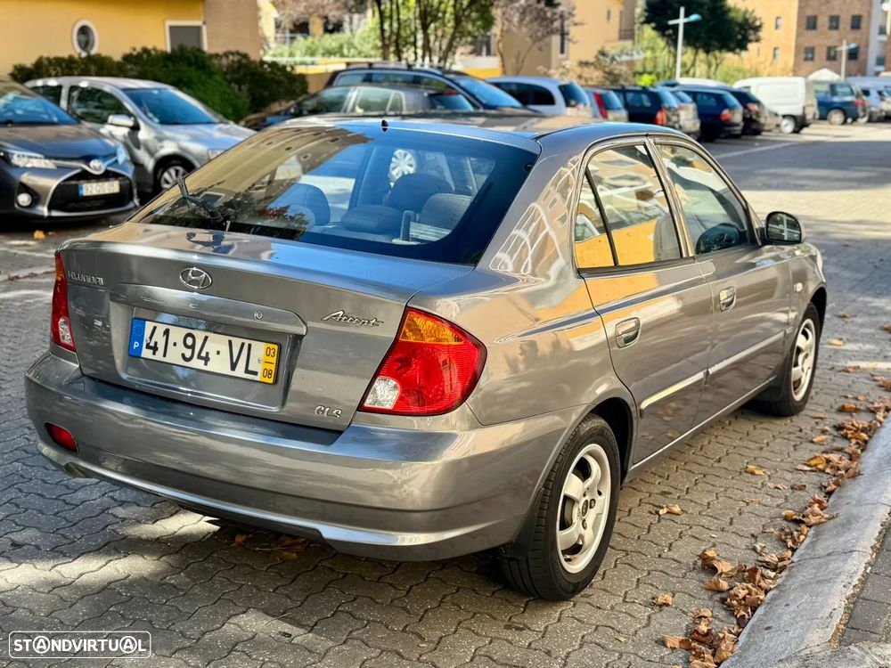 Hyundai Accent 1.5 CRDi Comfort ABS - 4