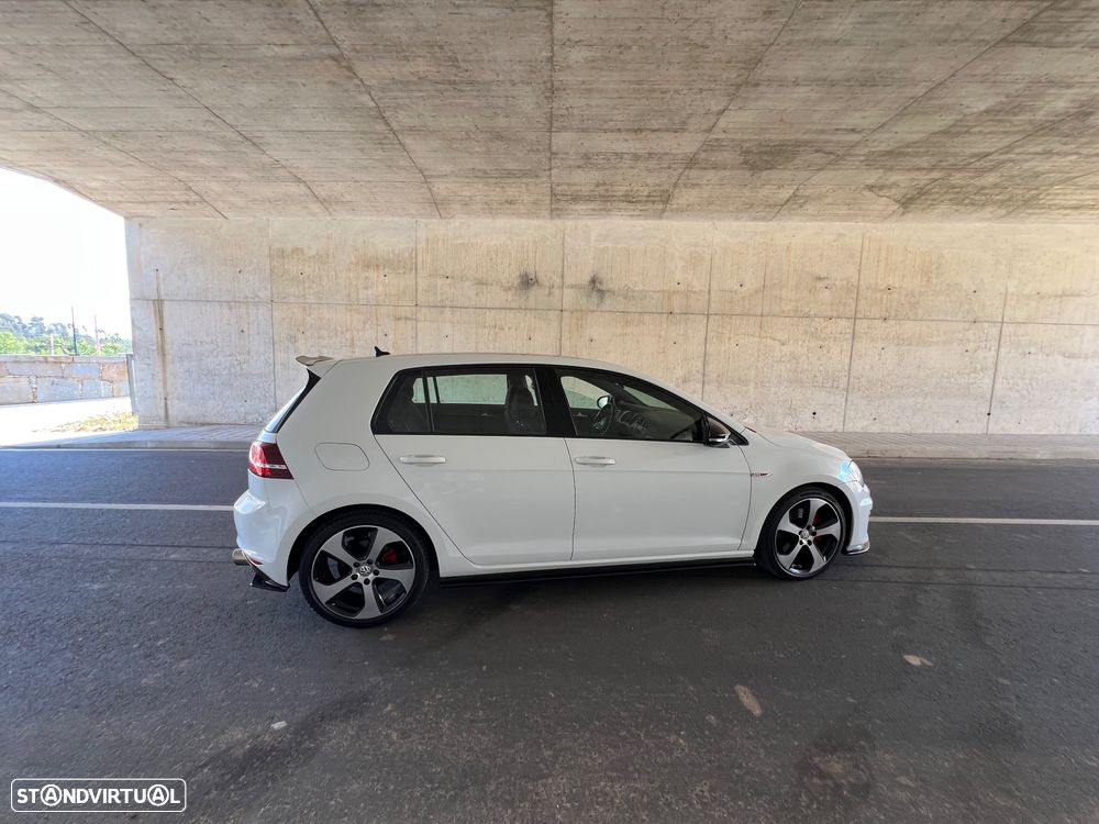 VW Golf 2.0 TSi GTi DSG - 4