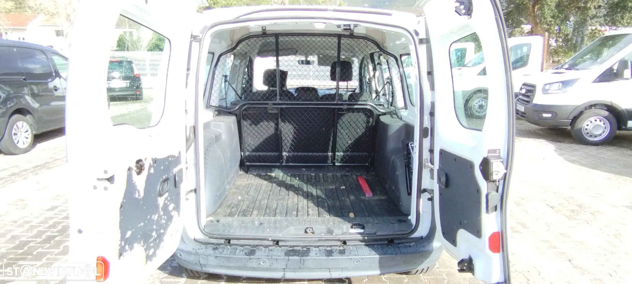 Renault KANGOO EXPRESS MAXI || 5 LUG. - 5