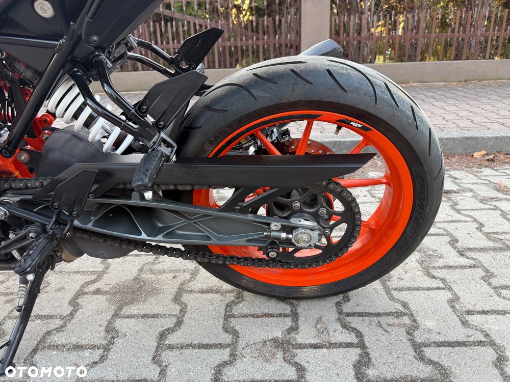 KTM Duke - 25