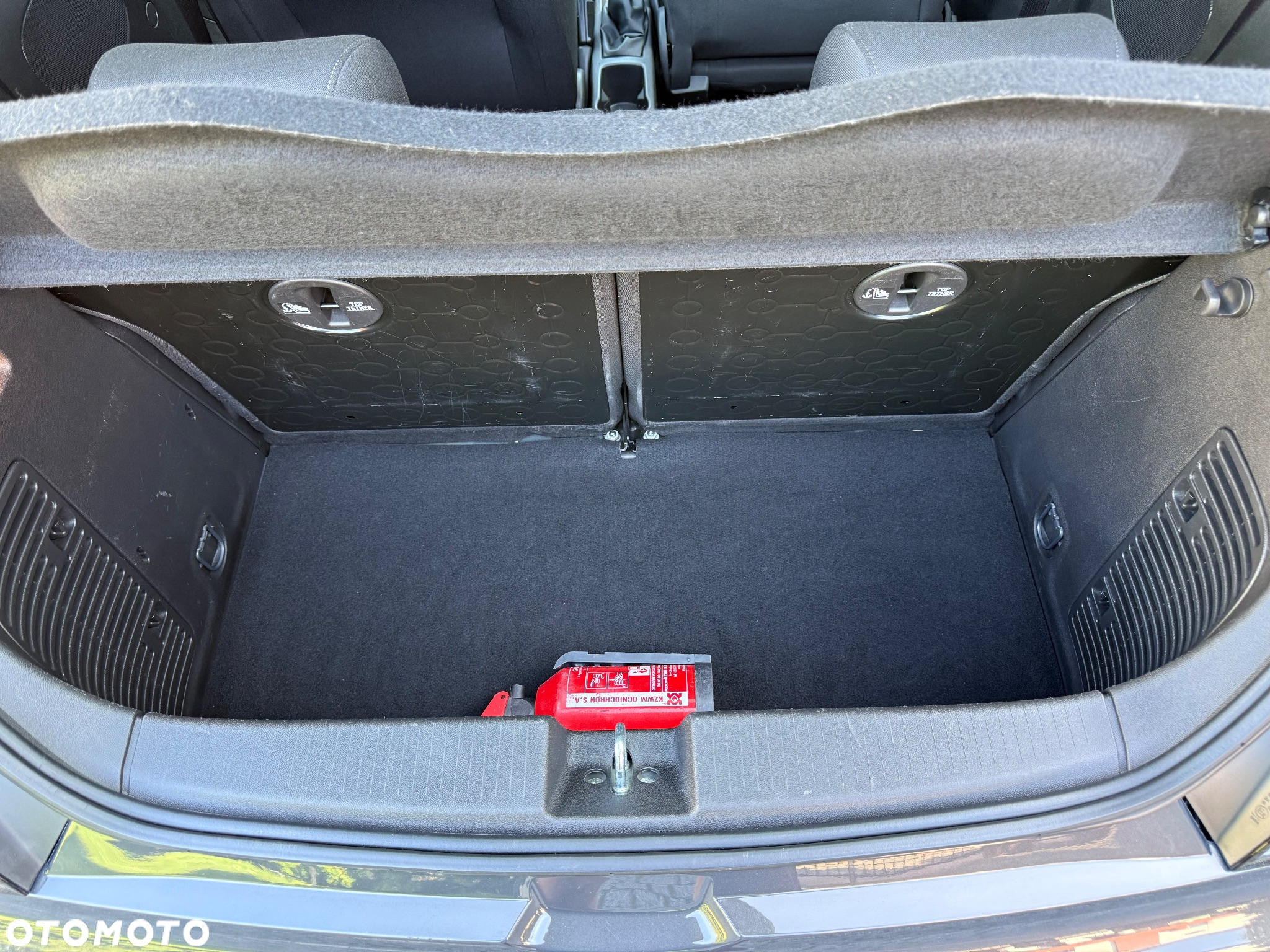 Opel Adam 1.4 Glam - 28