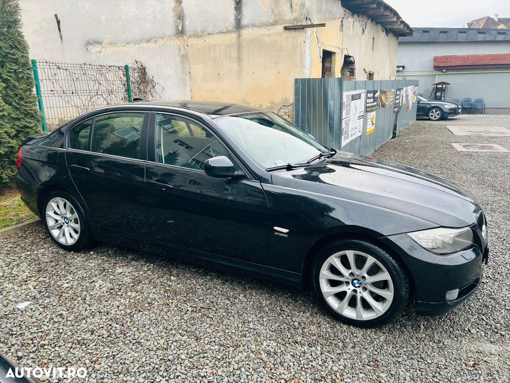 BMW Seria 3 320d xDrive DPF Aut. - 5