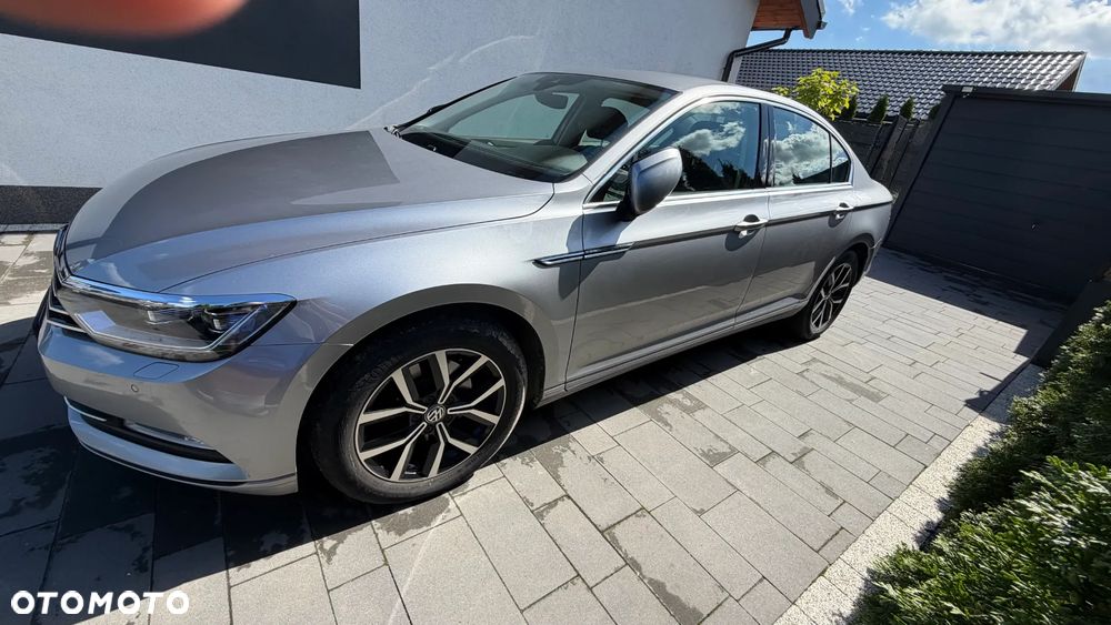 Volkswagen Passat 2.0 TDI EVO Business - 3