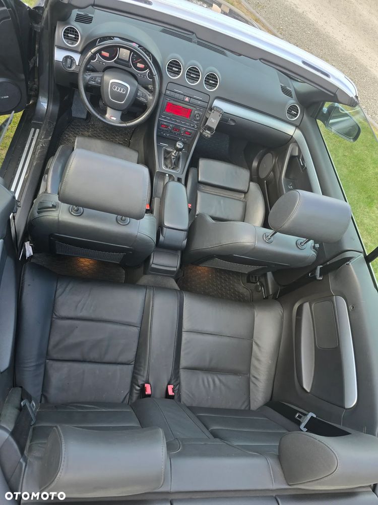 Audi A4 Cabrio 2.0 TDI DPF - 10