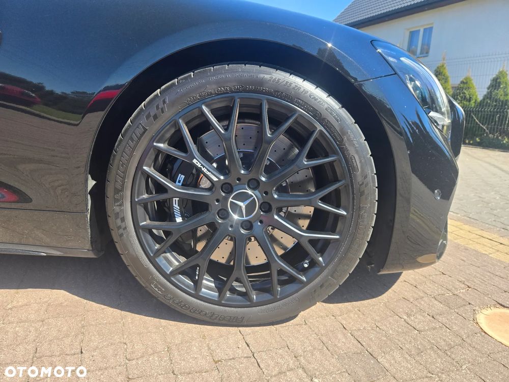 Mercedes-Benz AMG GT - 12