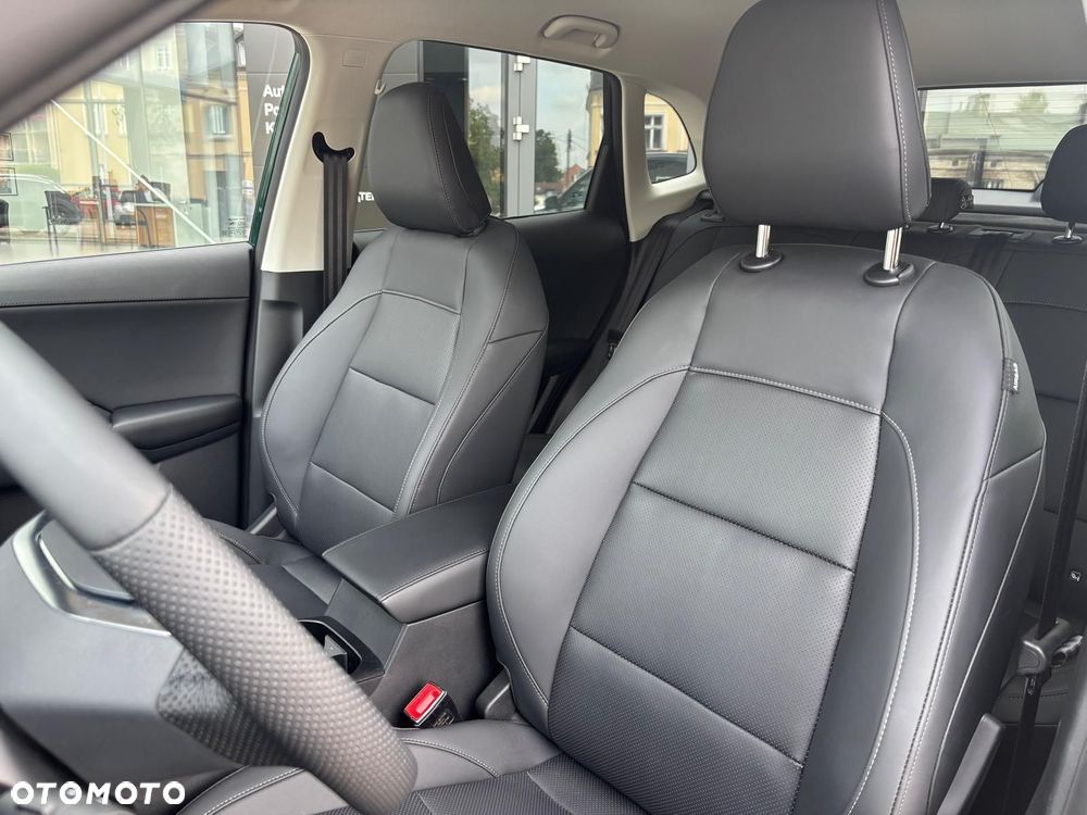 MG ZS 1.5 HEV+ Exclusive - 15