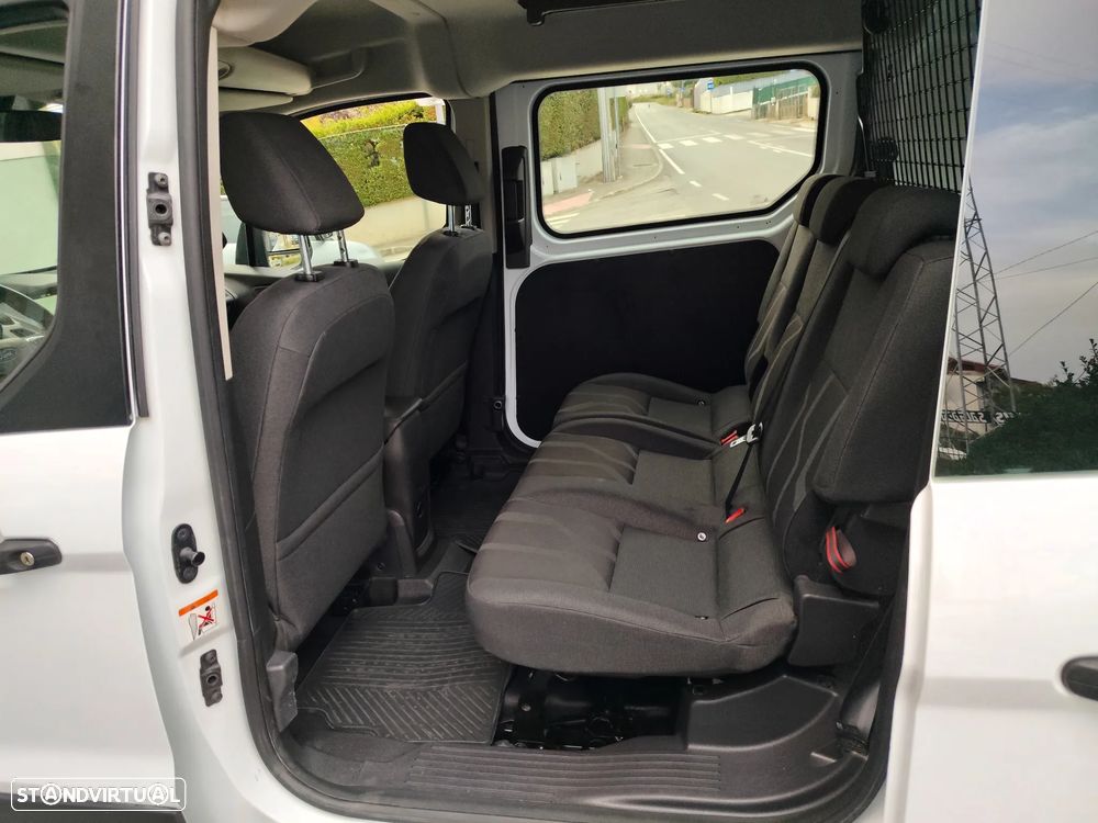 Ford Transit Connect - 24