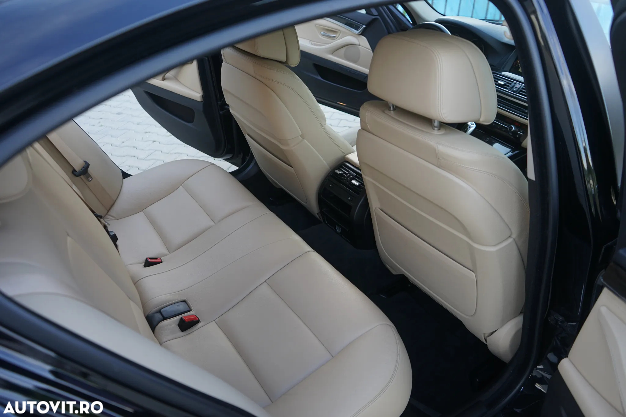 BMW Seria 5 520d EfficientDynamics Edition AT - 16