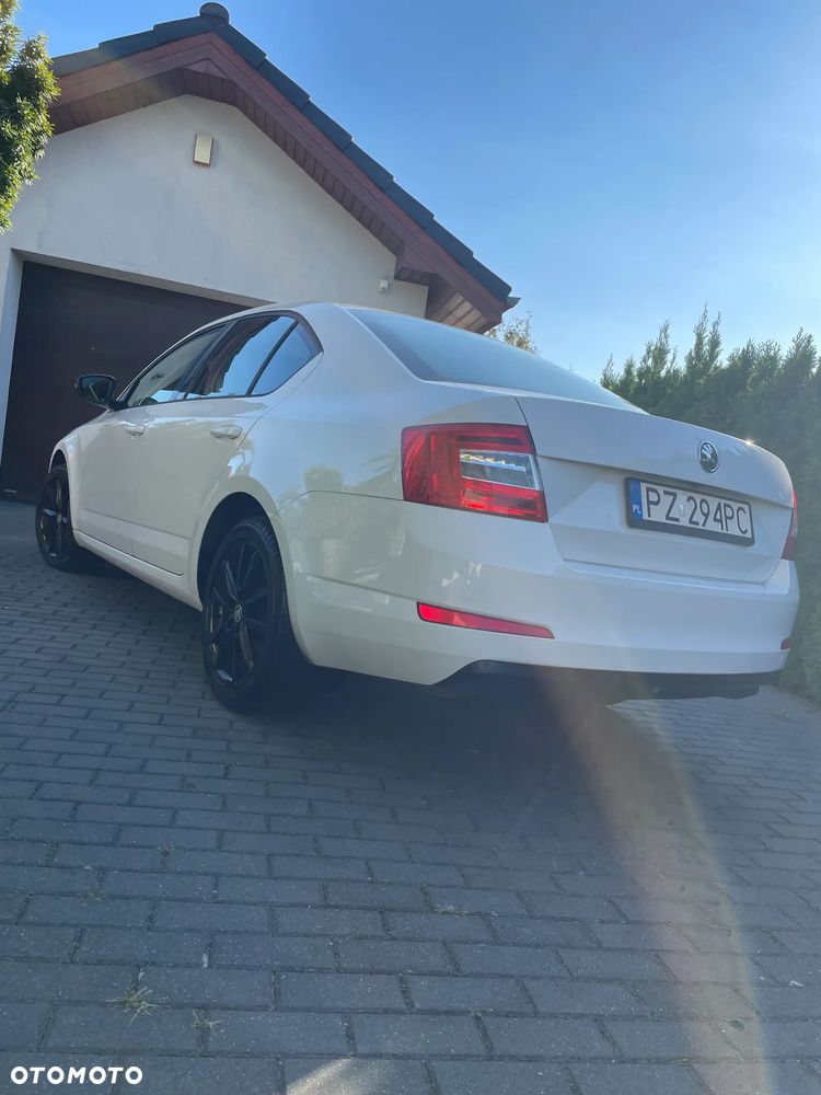 Skoda Octavia 2.0 TDI Style - 5