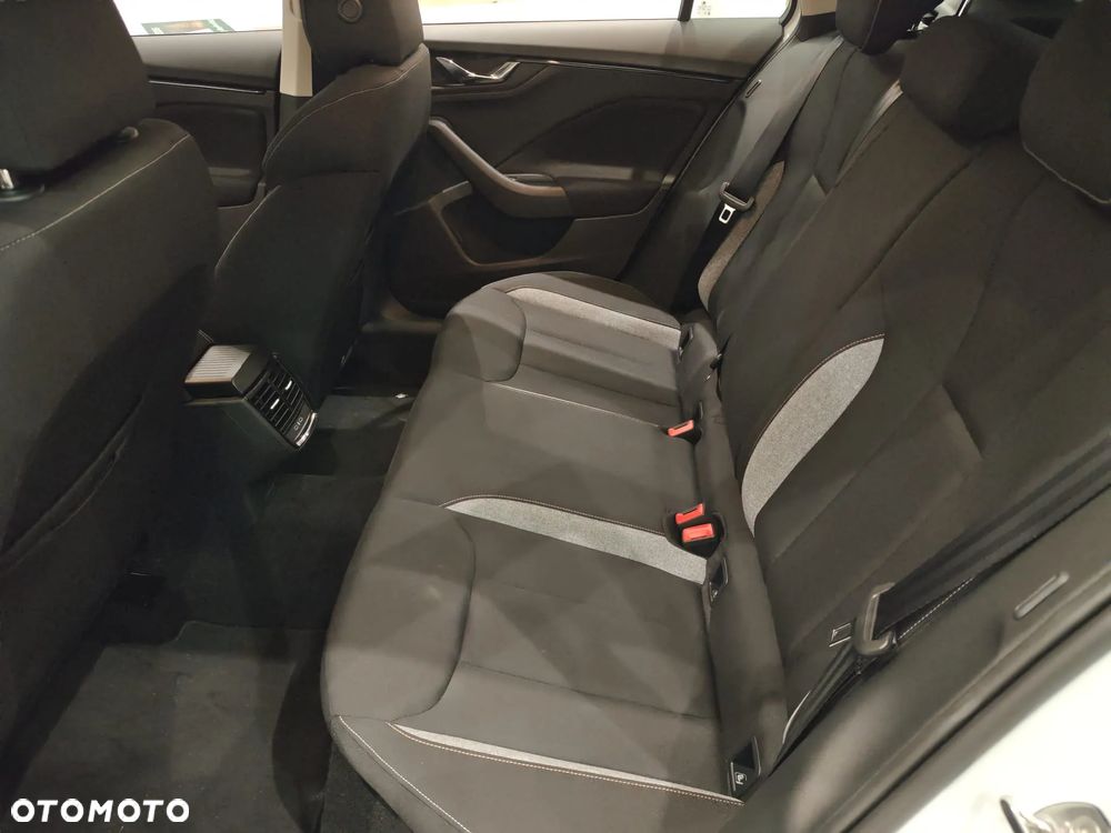 Skoda Kamiq 1.5 TSI Edition 130 - 14