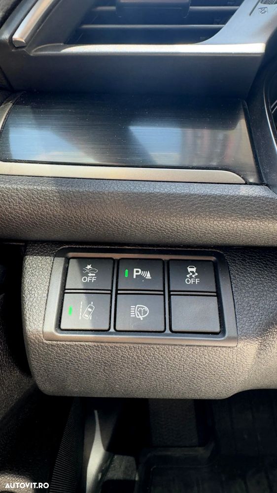 Honda Civic 1.5 VTEC Turbo CVT Sport Plus - 19