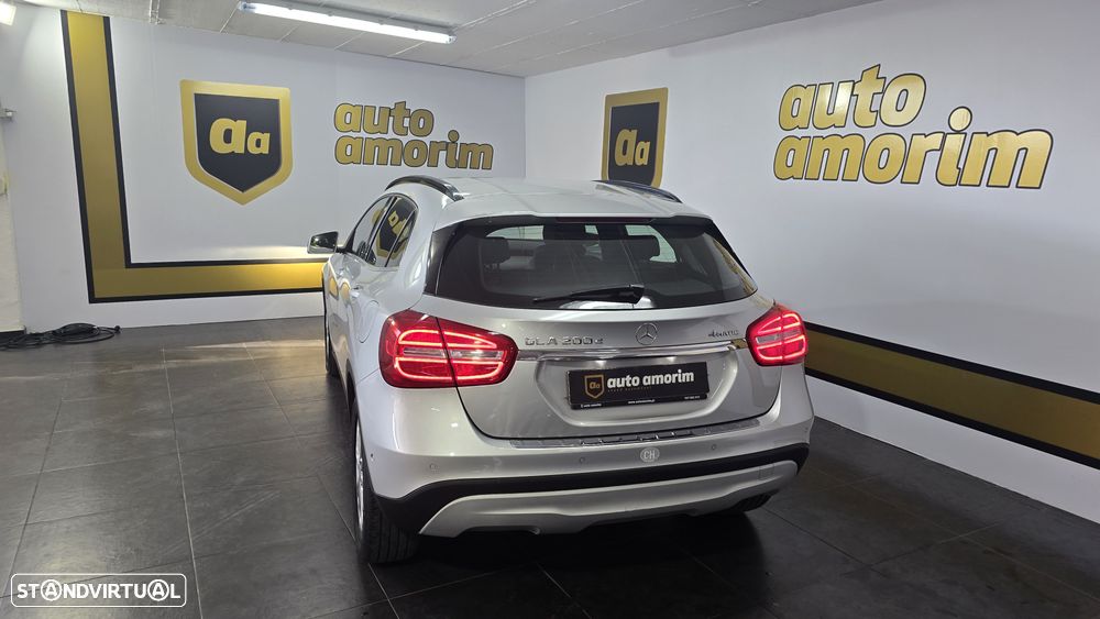 Mercedes-Benz GLA 200 CDi Urban Aut. - 12