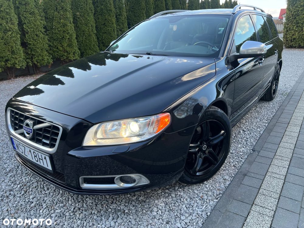 Volvo V70 - 1