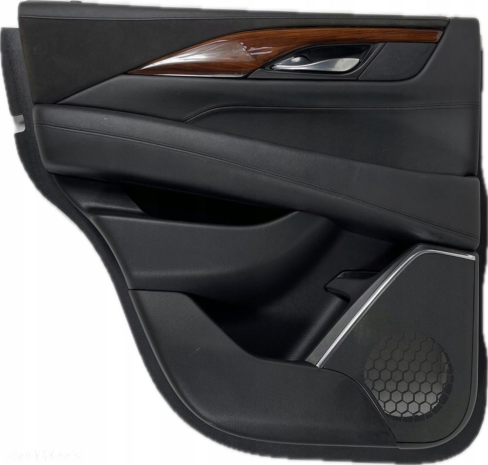 P2 CADILLAC ESCALADE IV 2014 - BOCZEK DRZWI LEWY TYŁ TAPICERKA AZX05895 - 1