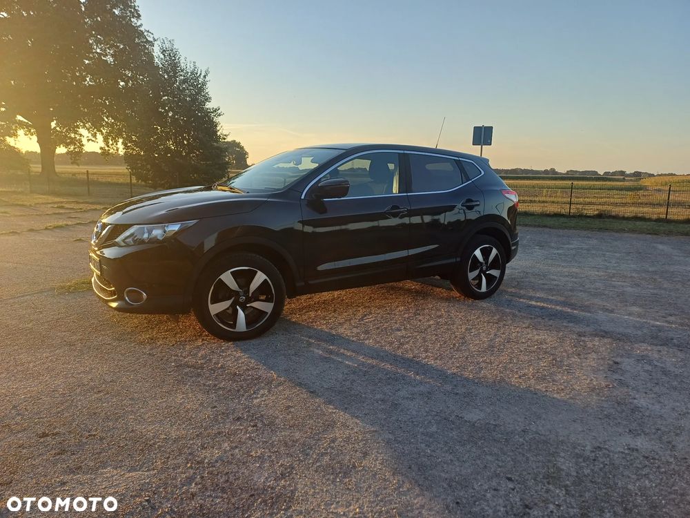 Nissan Qashqai 1.2 DIG-T Xtronic 360 - 2