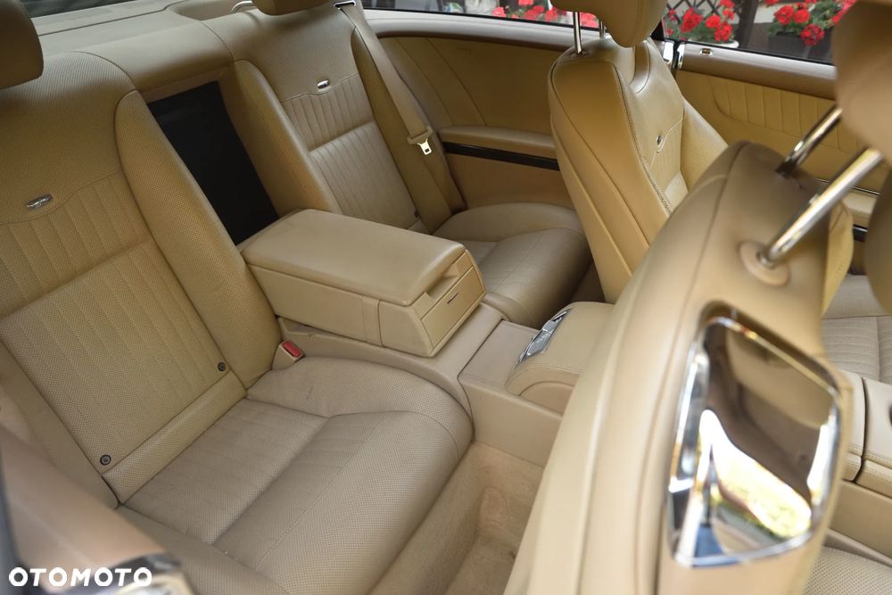 Mercedes-Benz CL 600 - 22