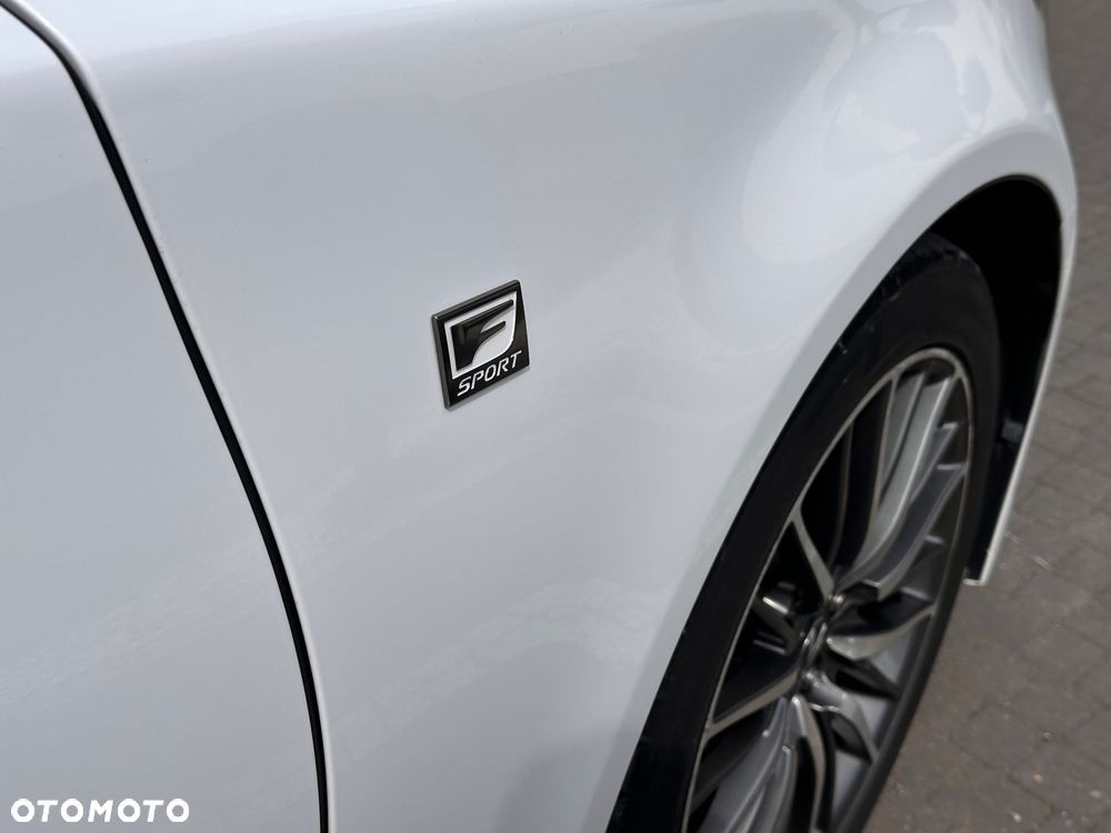 Lexus LS 600h F Sport - 20
