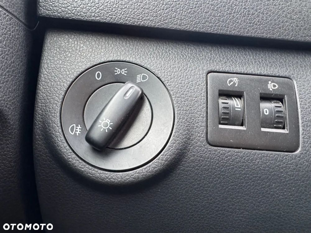 Volkswagen Caddy - 19