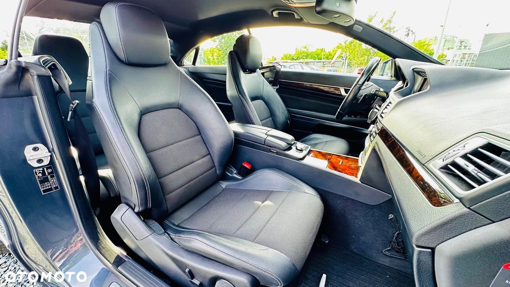 Mercedes-Benz Klasa E 220 CDI 7G-TRONIC Avantgarde - 23
