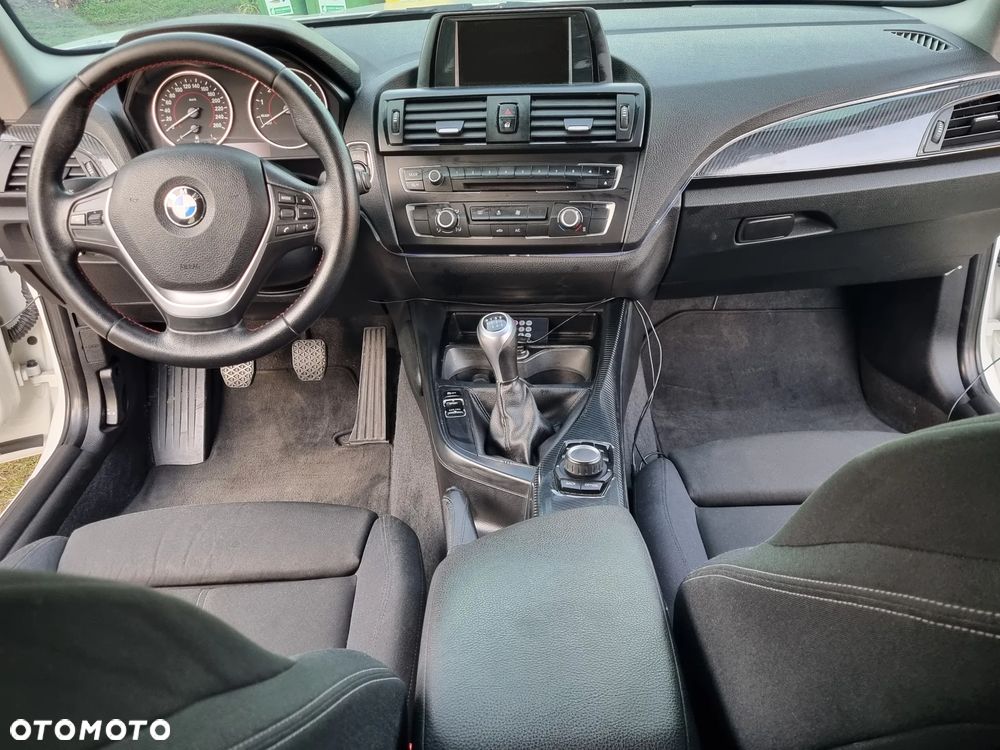 BMW Seria 1 114i Sport Line - 16