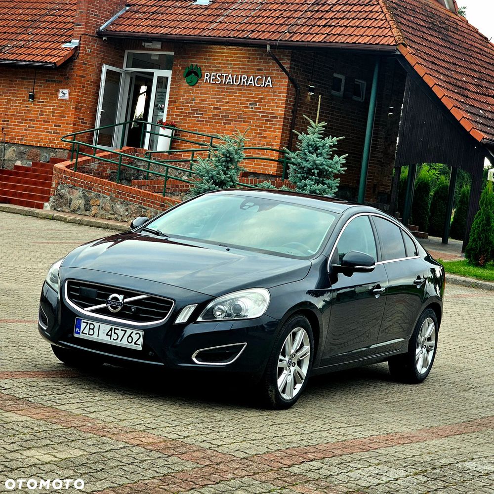 Volvo S60 T6 AWD Summum - 4