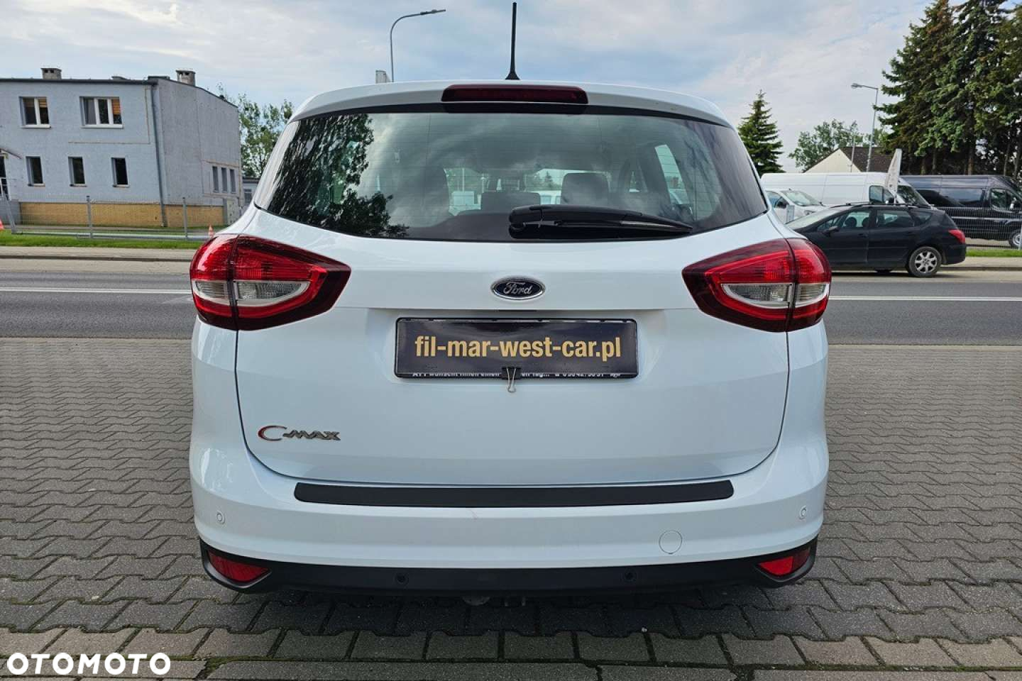 Ford C-MAX - 11