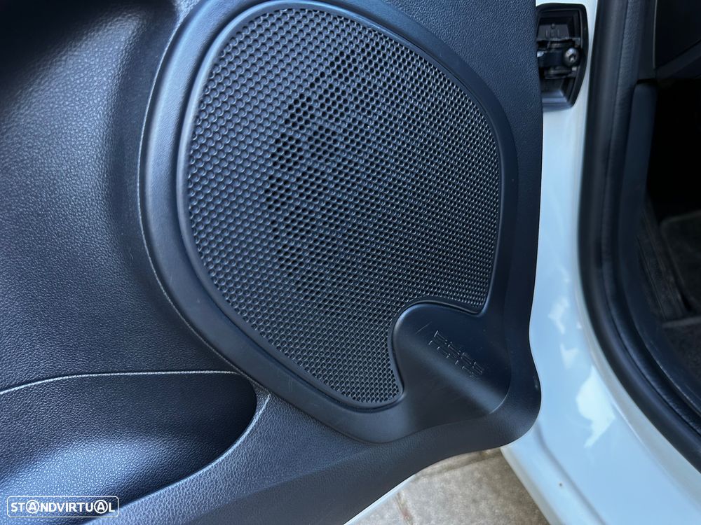 Renault Clio 1.5 DCI - 10