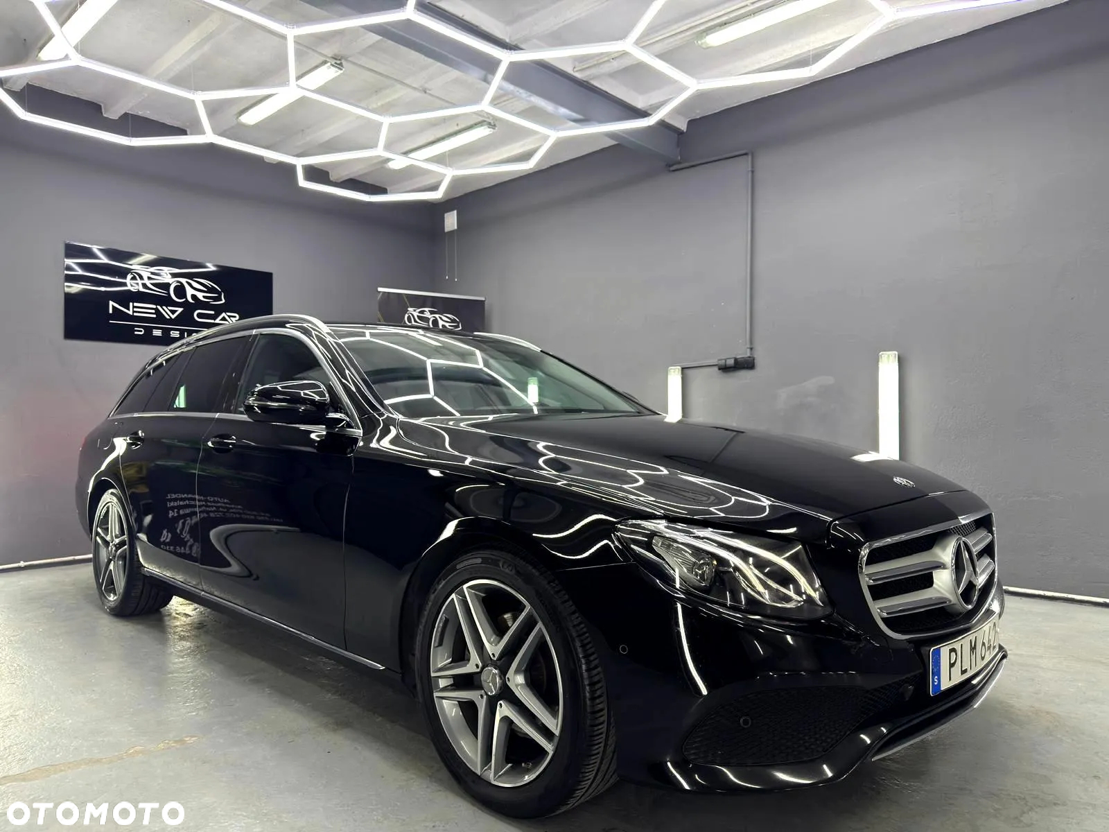 Mercedes-Benz Klasa E 220 d T 9G-TRONIC Avantgarde - 12