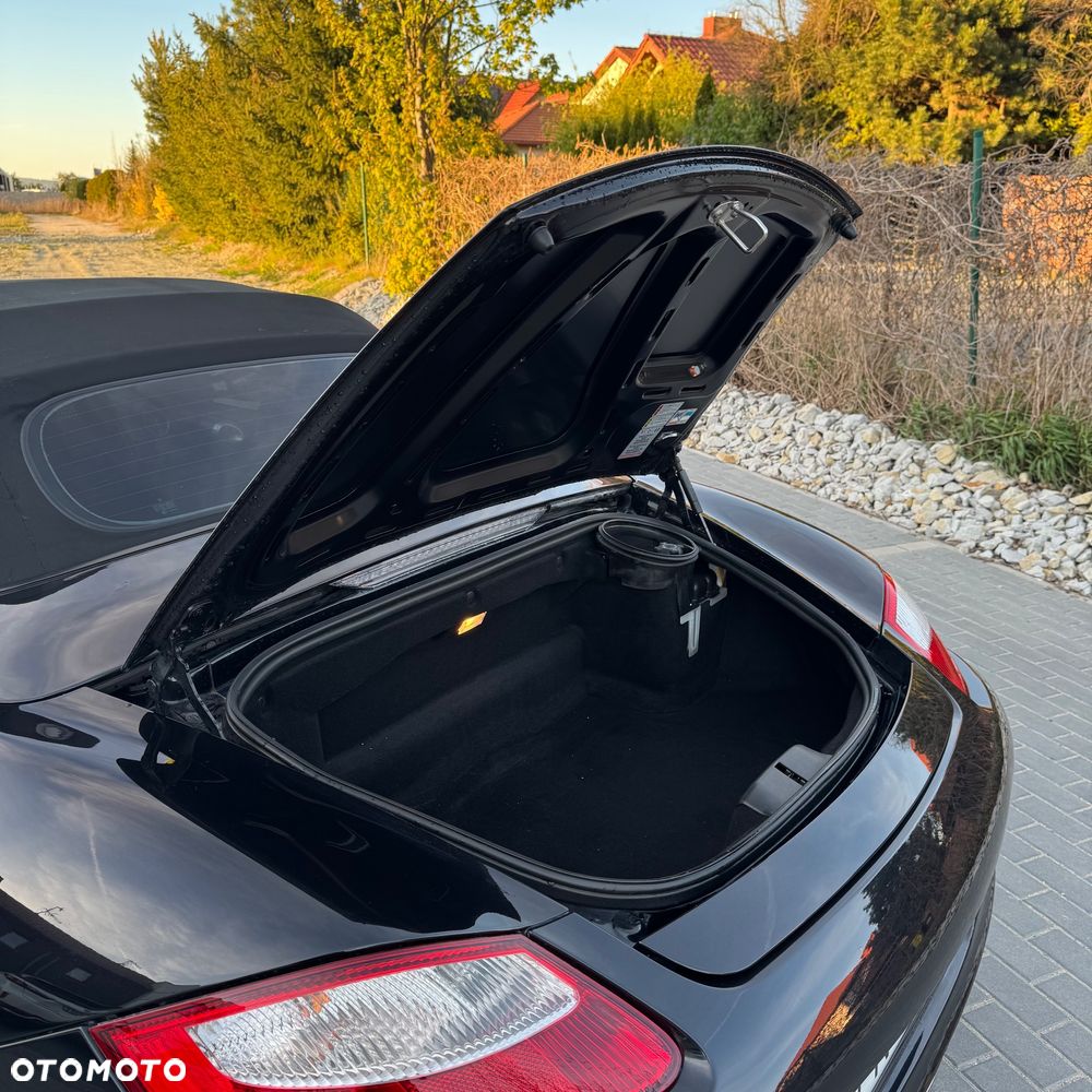 Porsche Boxster - 11