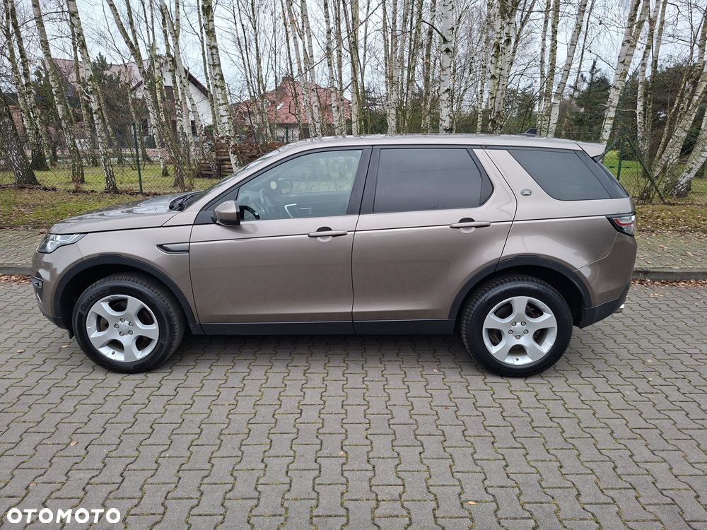 Land Rover Discovery Sport - 8