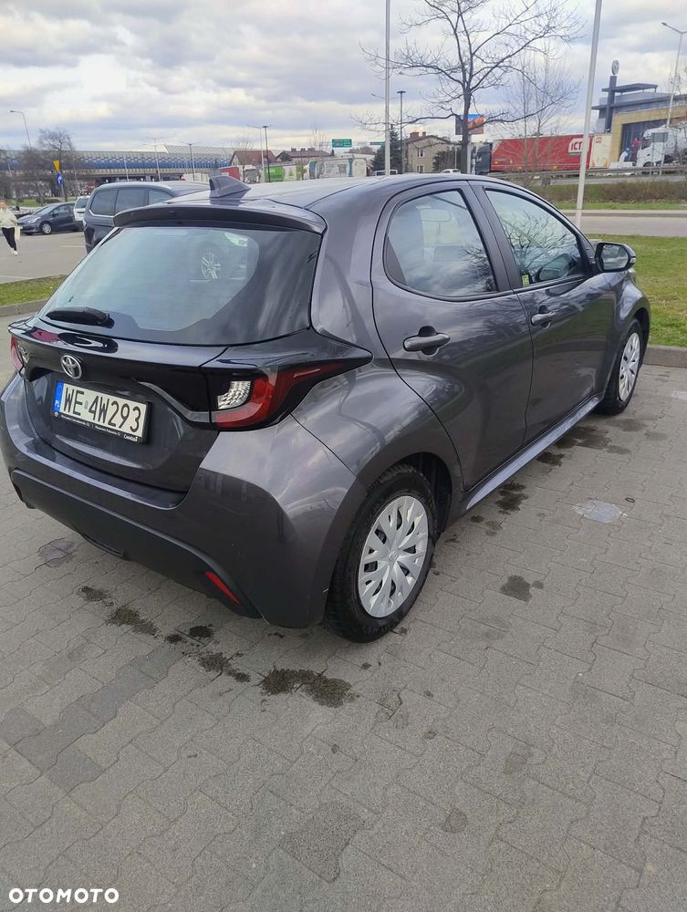 Toyota Yaris - 3