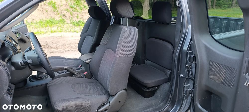 Nissan Navara - 16