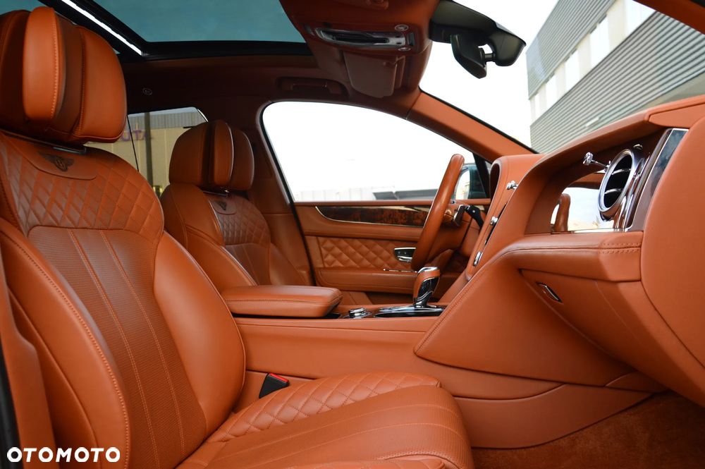 Bentley Bentayga W12 - 25