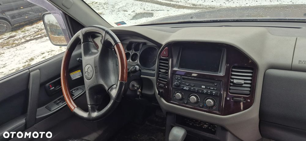 Mitsubishi Pajero 3.2 DID Navi - 6