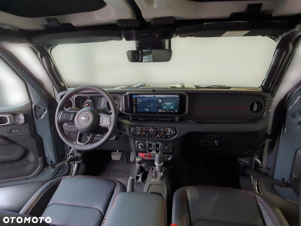 Jeep Wrangler Unlimited GME 2.0 Turbo Rubicon - 25