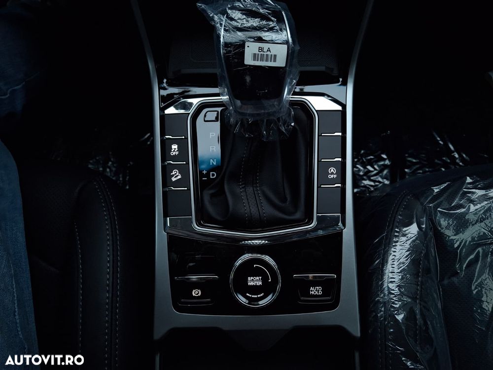 KG Mobility Korrando - 10