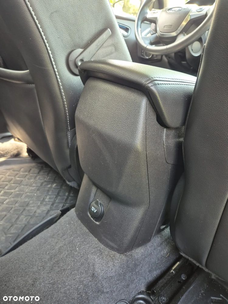 Ford Focus - 34