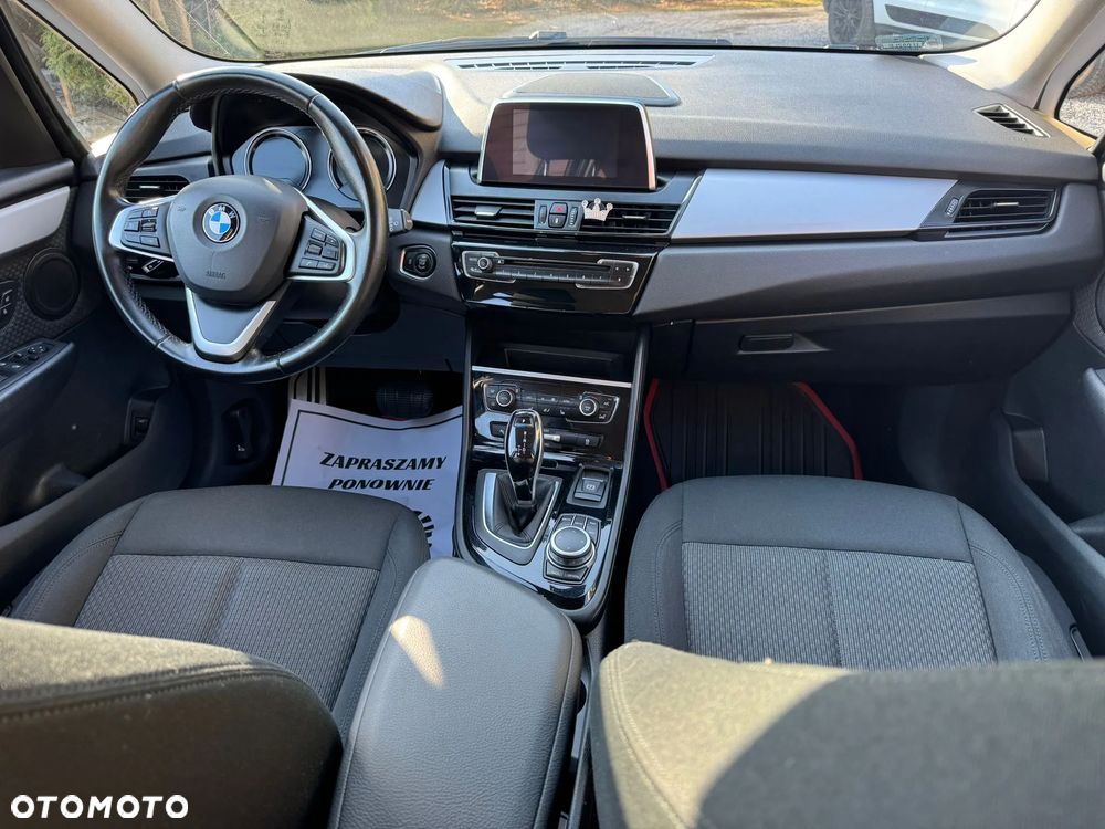 BMW Seria 2 218i Advantage - 13